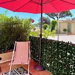 Calme Piscine -terrasse - Parking Gratuit Διαμέρισμα *