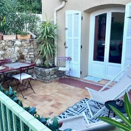 Calme Piscine -terrasse - Parking Gratuit 公寓 圣马克西姆